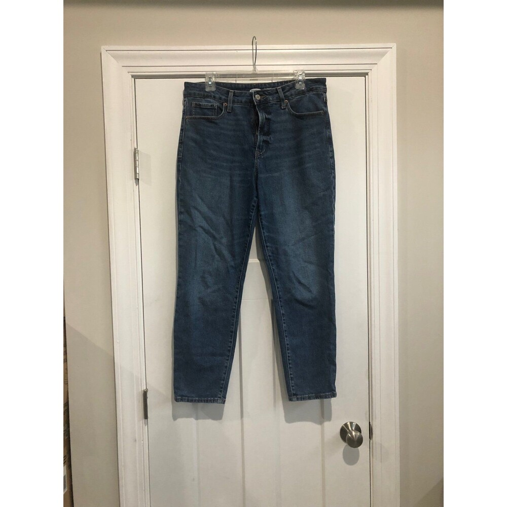 Old Navy Medium Wash Straight Jeans size 12 Cotton Blend Slimming Pockets Denim